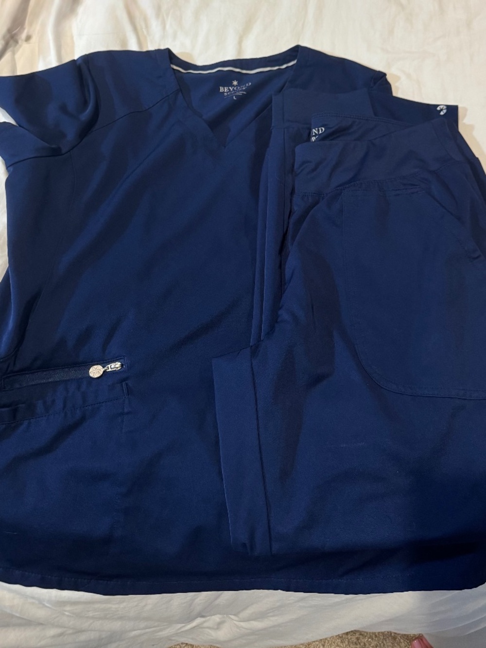 Beyond scrubs navy